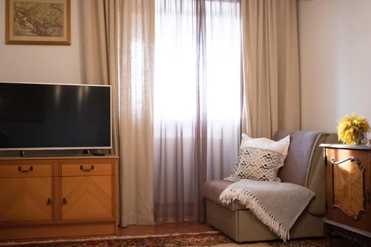 Vila Paula Malinska Luaran gambar